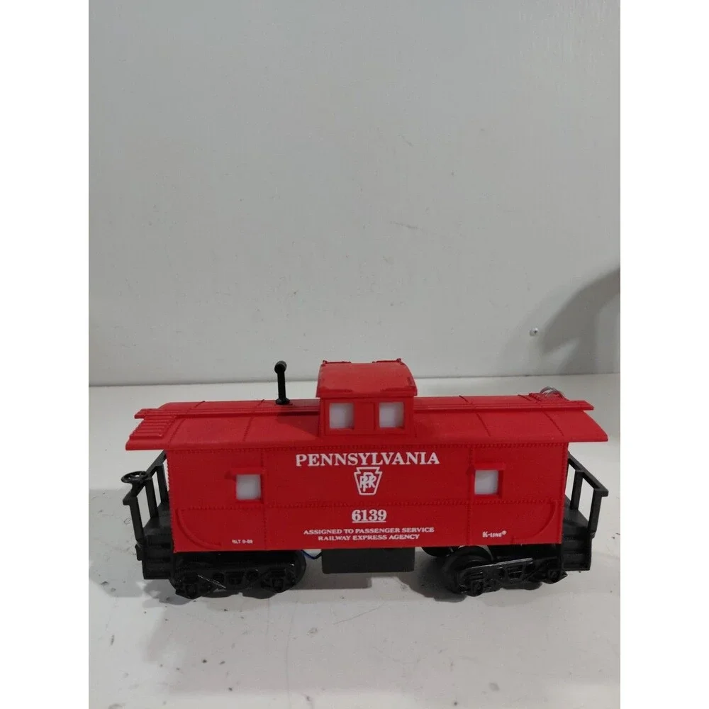K Line K-6139 Train O Gauge Model Railroad Pennsylvania Lighted Caboose
